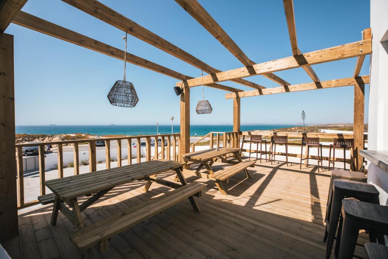 Mute Hostel Порту-Кову Экстерьер фото