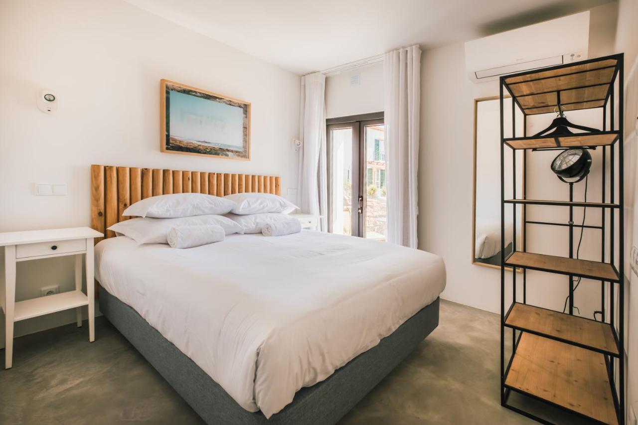 Mute Hostel Порту-Кову Экстерьер фото